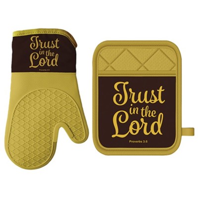 Trust in the Lord Oven Mitt & Pot Holder Set