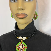 Green Beaded Medallion Necklace with Cowie Shell